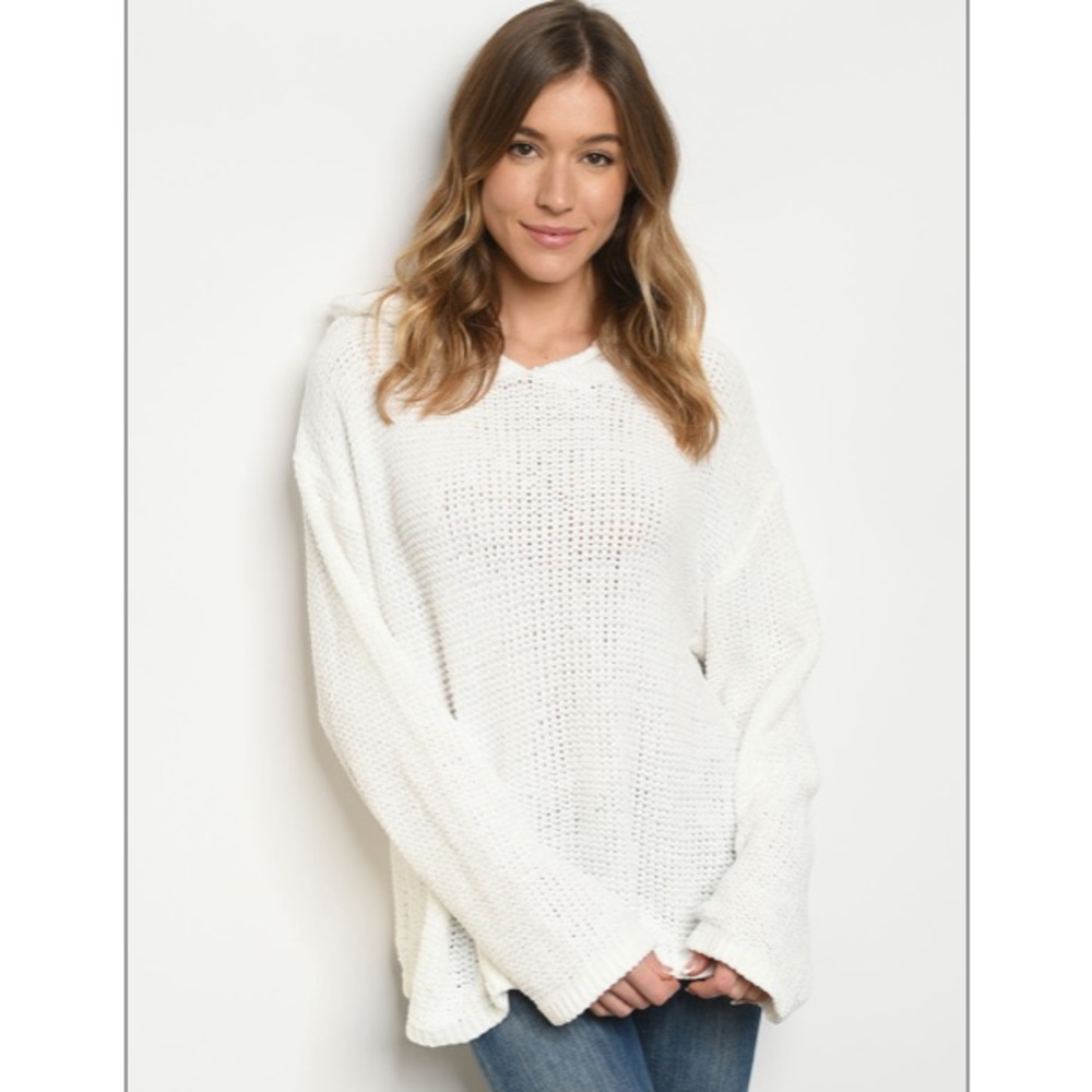 🌿 WHITE HOODIE SWEATER🌿 - Picture 4 of 6